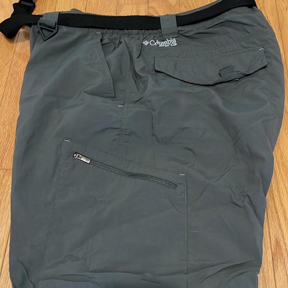 Columbia omnishade 2 in 1 convertible zip offs pants/ shorts 38/32
